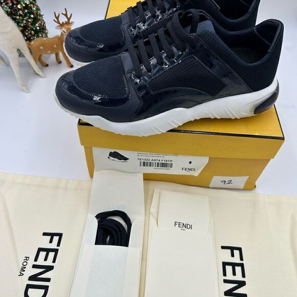 Men’s Fendi low top sneakers size 7, made in Italy - Picture 5 of 9